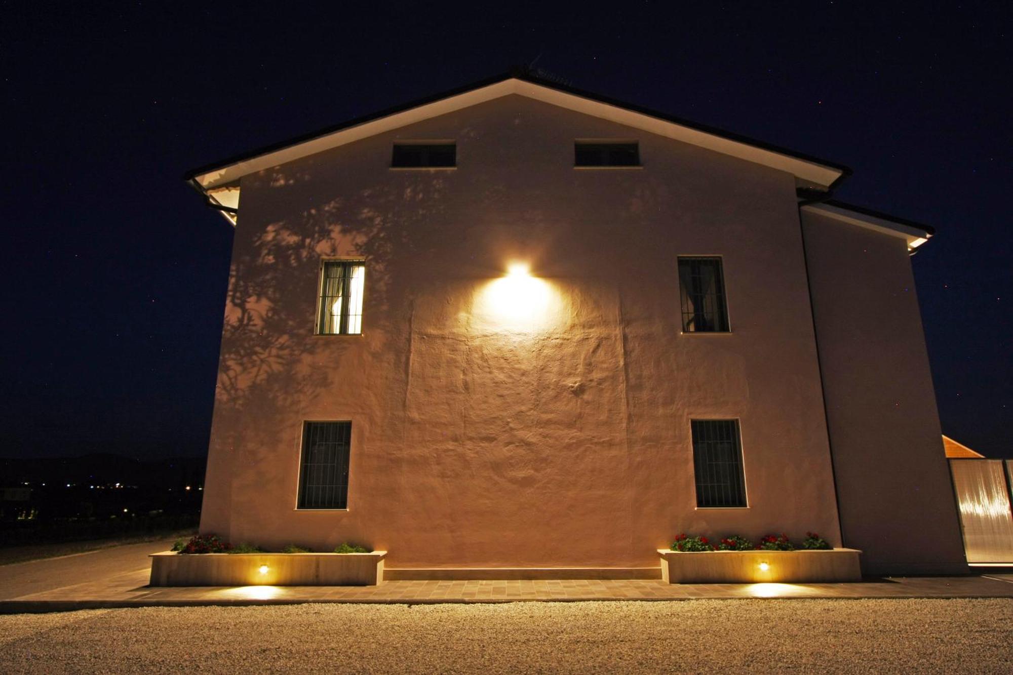 La Collina Del Girasole Villa Montecastrilli Eksteriør billede