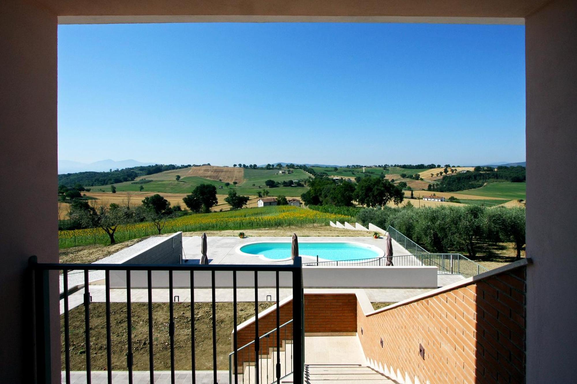 La Collina Del Girasole Villa Montecastrilli Eksteriør billede