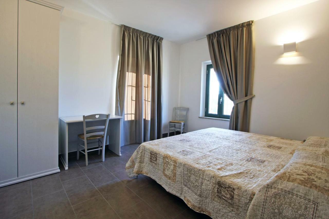 La Collina Del Girasole Villa Montecastrilli Eksteriør billede